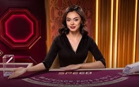 Ikan Jackpot bonus round activation showing multiplier boost on tahtaraja77